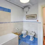 3 Bedroom Gorgeous In Сasa de vacaciones Uscio