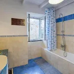 3 Bedroom Gorgeous In Uscio