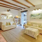 Сasa de vacaciones 3 Bedroom Gorgeous In Uscio