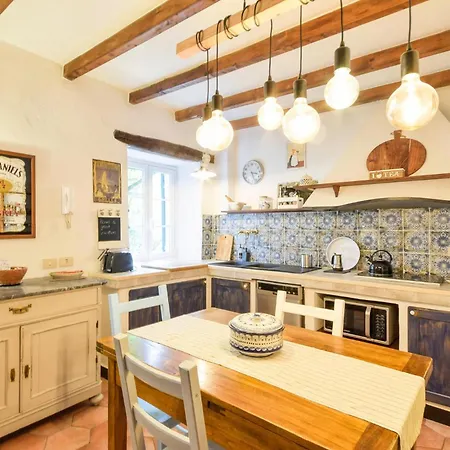 Σπίτι διακοπών 3 Bedroom Gorgeous In