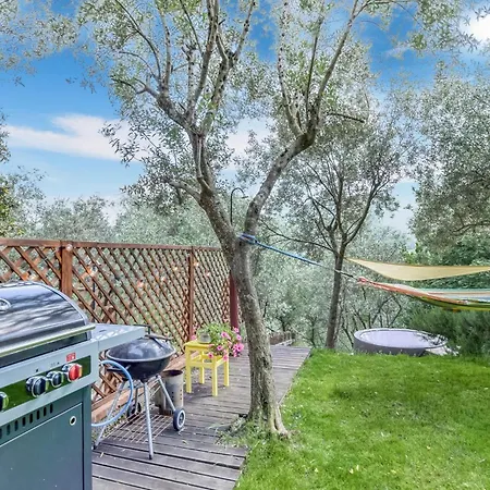 Casa vacanze 3 Bedroom Gorgeous In Uscio