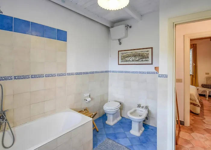 3 Bedroom Gorgeous In Dom wakacyjny Uscio